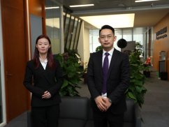 深圳离婚房产律师说离婚房子归丈夫银行债务有妻子名字